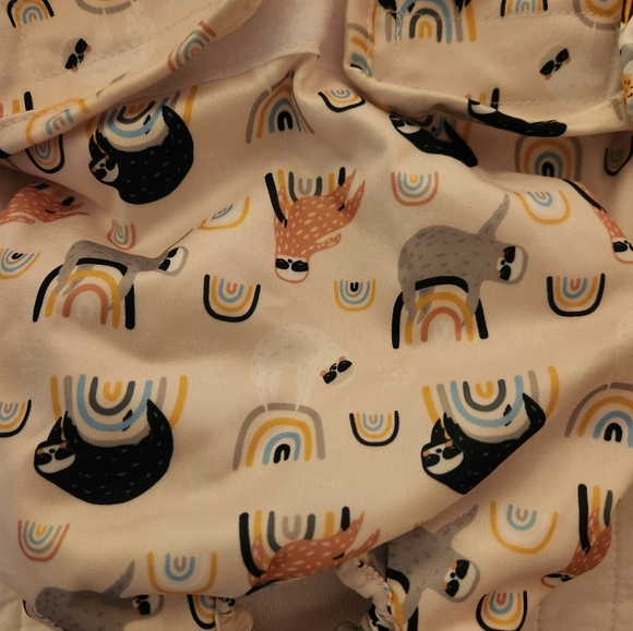 2 DOGGIE DIAPERS SIZE LARGE NWOT - Picture 5 of 5